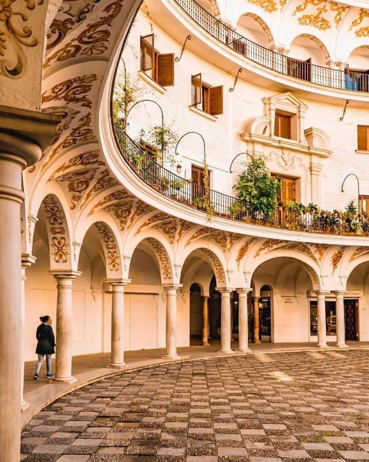 Budget And Cute Rooms With Balcony Sevilla Center Sevilha Exterior foto