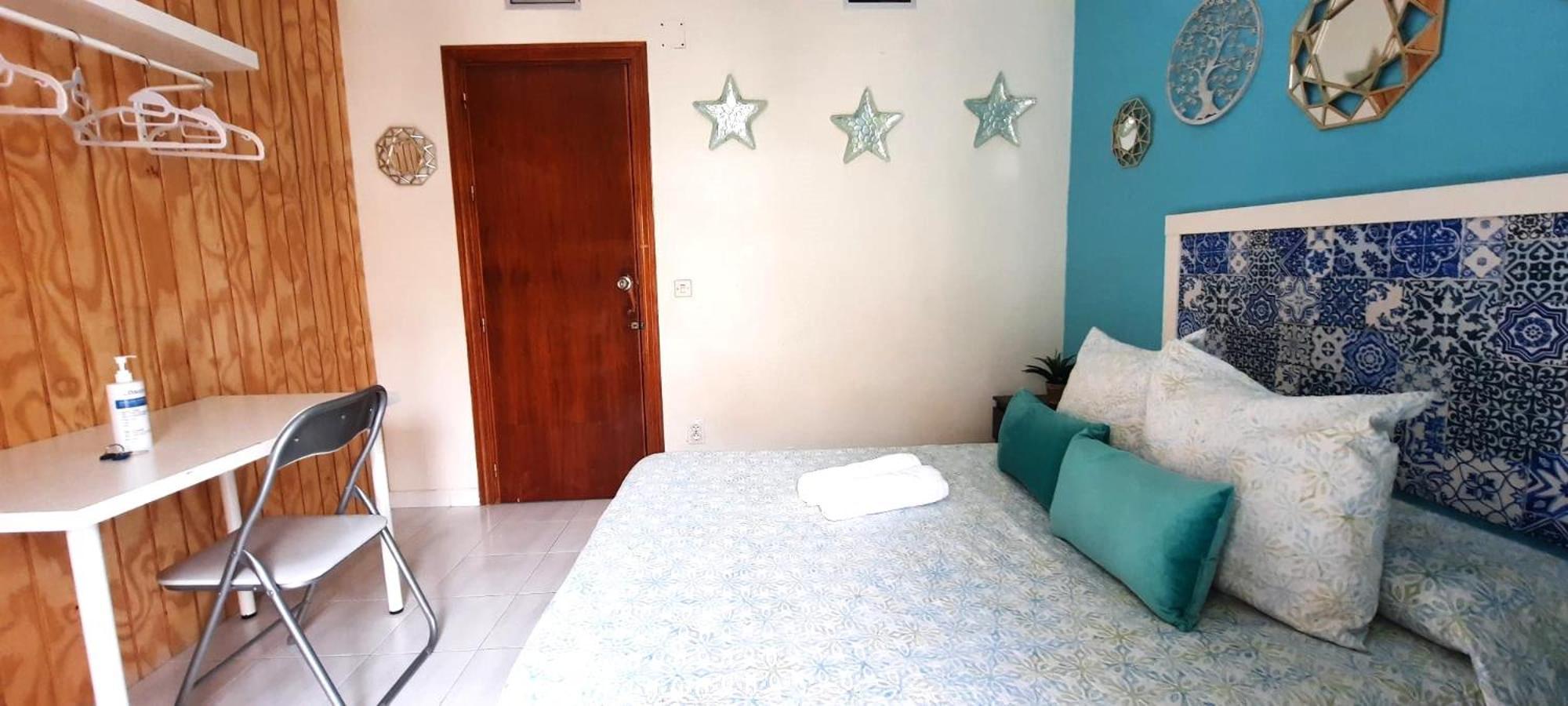 Budget And Cute Rooms With Balcony Sevilla Center Sevilha Exterior foto